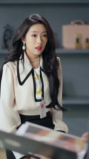 Mr. Holt, the New Intern Is Your Wife Episode 10