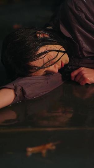 Entre as Cinzas, O Remorso deles Arde (Dublado)  9Episódio