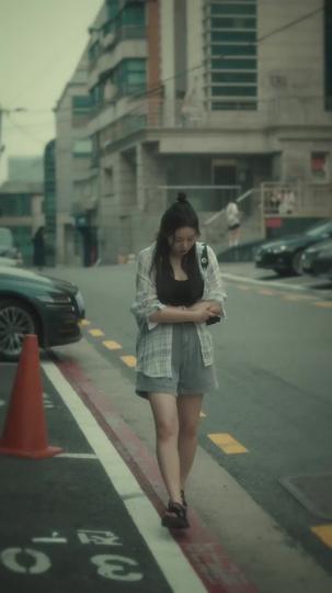 A Man Who Kisses to Survive Episode 8