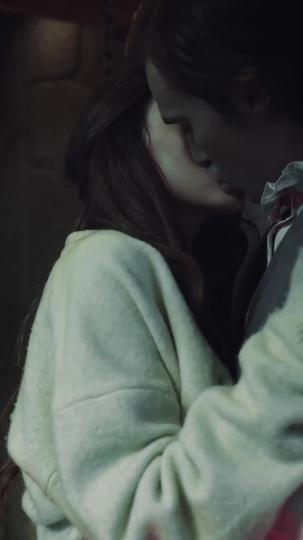 My Forbidden Love with the Handsome Vampire Episode 4