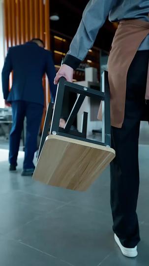 My Mother, The Hidden Tycoon Episode 2