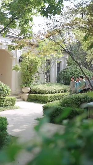 Tycoon in Disguise: The Deliveryman Above Them All Episode 2