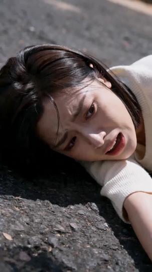 Memories in Shards, Love in Guards Episode 10