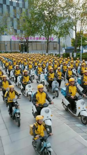 نظام الاستدعاء الأسطوري: رحلة انتقامية وصعود إمبراطورية 9مجموعة