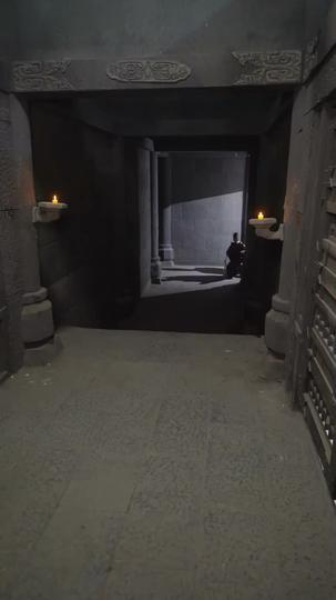 The Crown's Shadow Episode 11