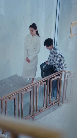 Misteri Istri Sang Raja Bisnis Episode 4