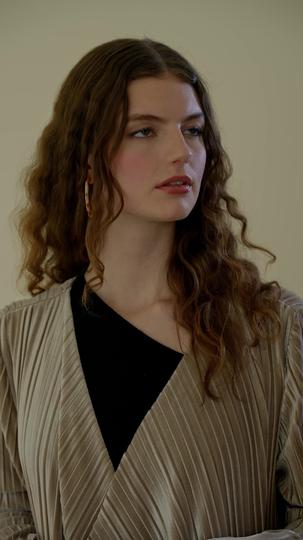 The Dual Nature of His Seductive Wife Episode 8