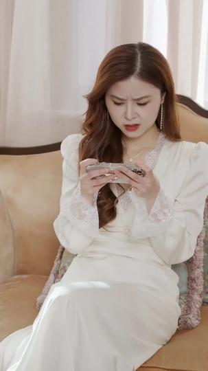 Fifty, Fabulous, and in Love Episode 2