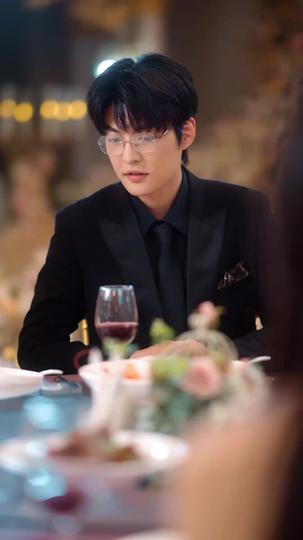 The Dangerous Touch of Love Episode 6