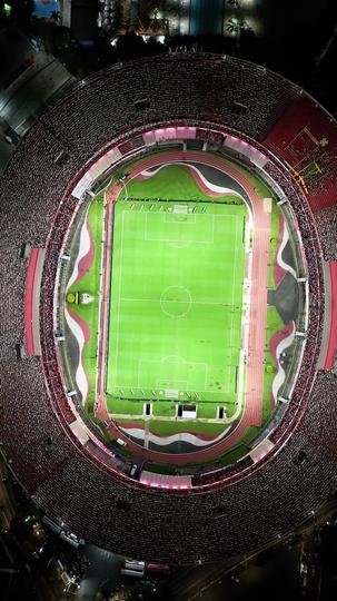 Passion zwischen den Linien 1Folgen