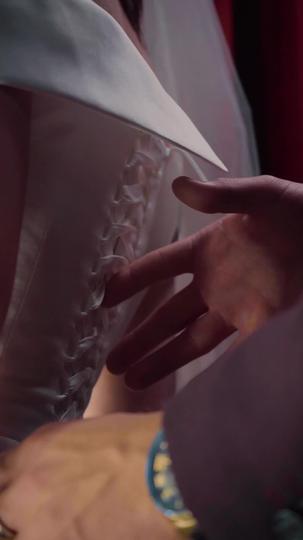 Enfermée dans ses Bras, Emprisonnée dans son Cœur ( Doublé ) Épisode9