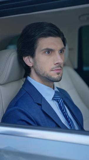 My Father's Billionaire Boss Treasured Me as His Bride Episode 4