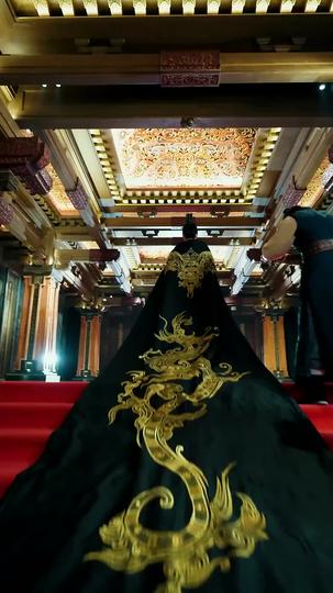 Snatch an Emperor to Be My Husband Episode 1