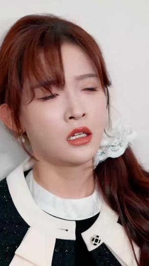 The Future Me Said Run Episode 7