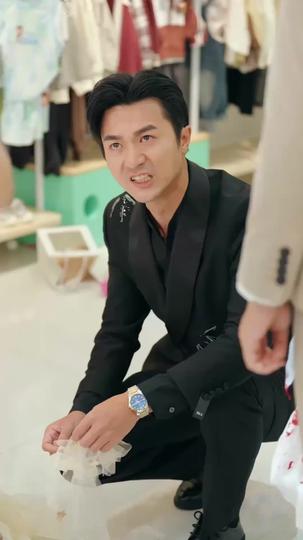 After Love Breaks Everything Episode 9