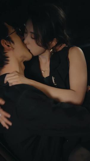 情場博弈:誤留大佬同居後 第5集