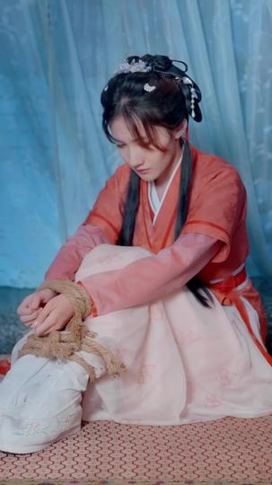 Her Majesty Episode 2