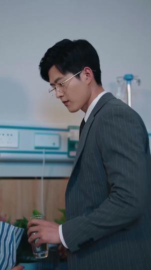 Survive His Love Episode 8