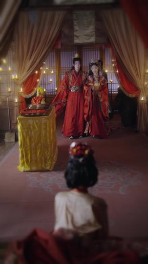 枯井重生，她成了皇子們的母后 第2集