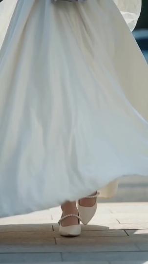 Walking Into a Better Love Story  Episode 1
