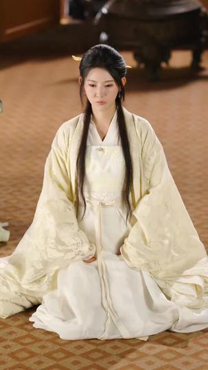 เปลวเทียนสาดส่องอาภรณ์แดง ที่6ตอน