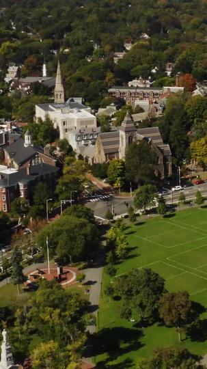 Un trato con el capitán de hockey (Doblado) Episodio 1