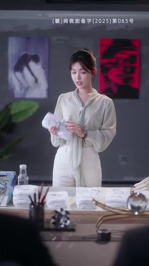 Doulas de 20 anos? Ela Virou Mimo da Família Rica! (Dublado) 10Episódio