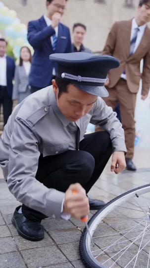 Luxe Lies: Faking the Glamour Episode 5