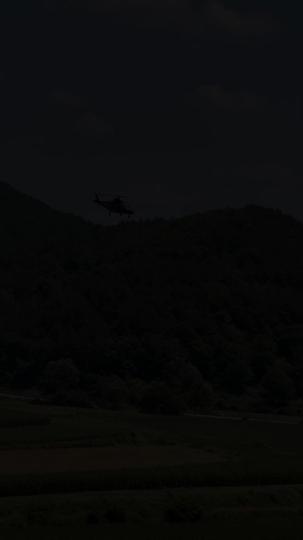 认亲被嫌后,爷爷震威天下 第1集