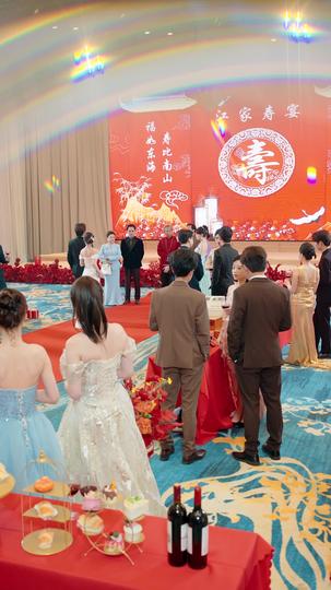 苟在女配身边当老大 第11集