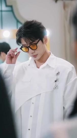 In the Crosshairs of Fame Episode 6