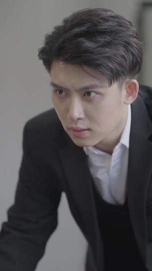 Pacarku Si Dewa Rejeki Episode 9