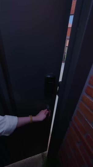 懷上繼承人後我成了團寵 第8集