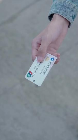 (Dublajlı)Kudretli Varisin Dönüşü Böl. 4