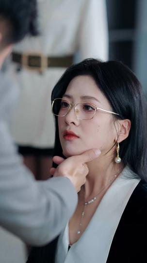 My Scheming Wife, My Billion‑Dollar Life Episode 11