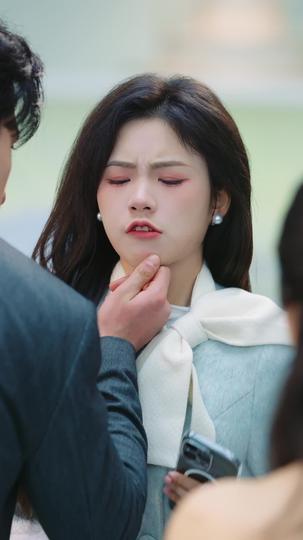 腹中小軍師，指揮媽咪反殺 第8集