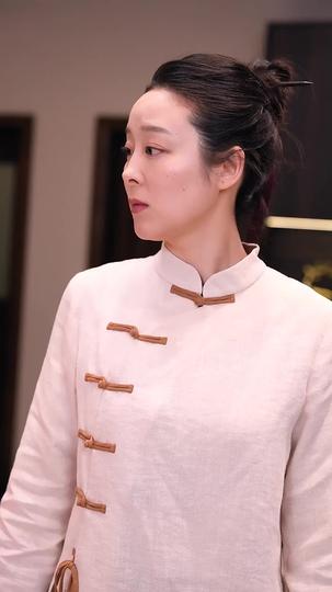 ราชินีคืนบัลลังก์ ที่4ตอน