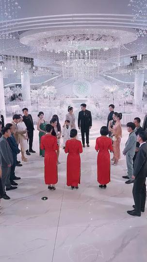 Pahlawan di Tengah Derita Episode 8