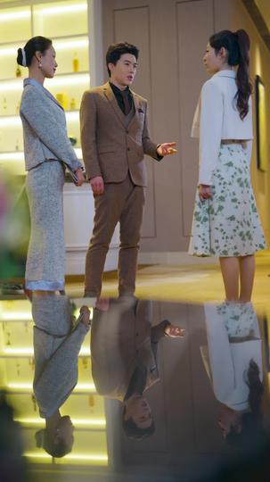 เรื่องรักกุหลาบไฟ(พากย์ไทย) ที่6ตอน