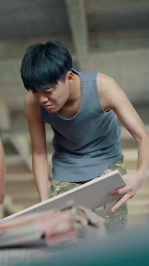 Der Kraftkönig 4Folgen