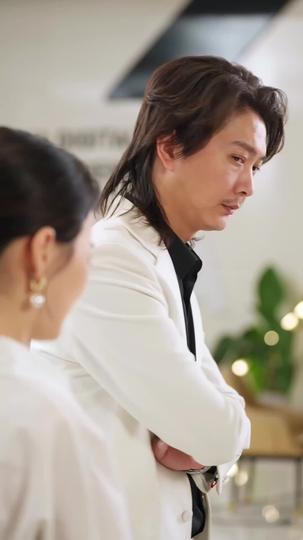 Bloodline of Heroes: Power Bows to His Name Episode 4