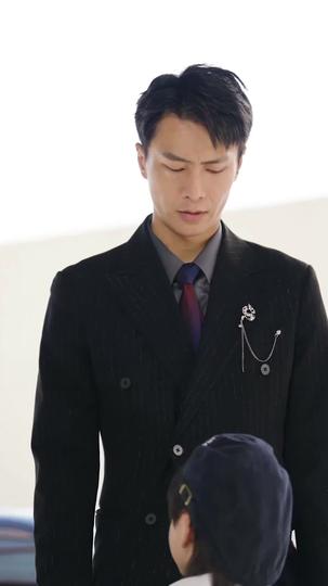 Love Bomb: Twins on a Mission Episode 3