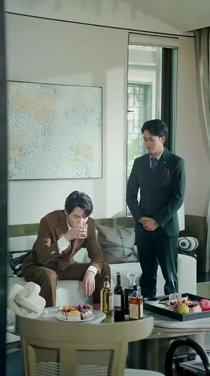 Suit Up, It's Love Time Episode 4