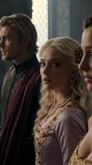The Weak Ice Wolf Girl Who Became Dragon Queen Episode 3