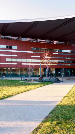 Penjara Cinta di Hatimu Episode 8