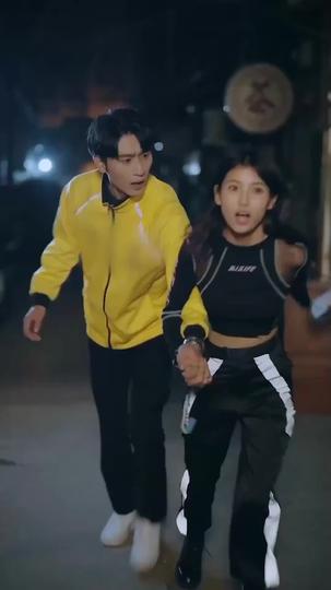 Huyendo hacia el Romance Episodio 5