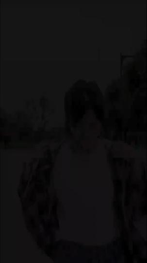 无人拯救的她 第1集