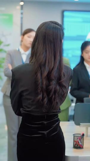 Office Drama Turned Survival Game Episode 8