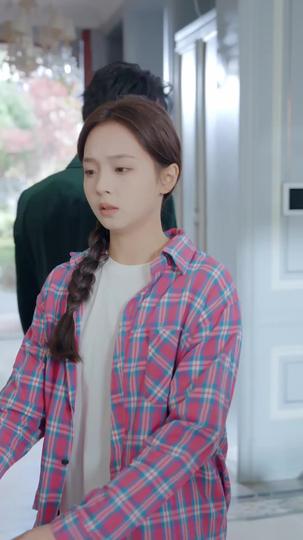 拒绝认亲后，纨绔养哥宠我如宝 第2集