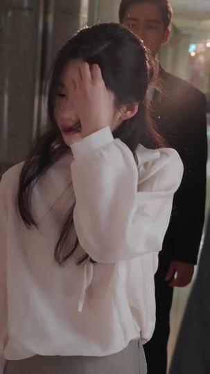 Dia Bukan Gadis Penurut Episode 8